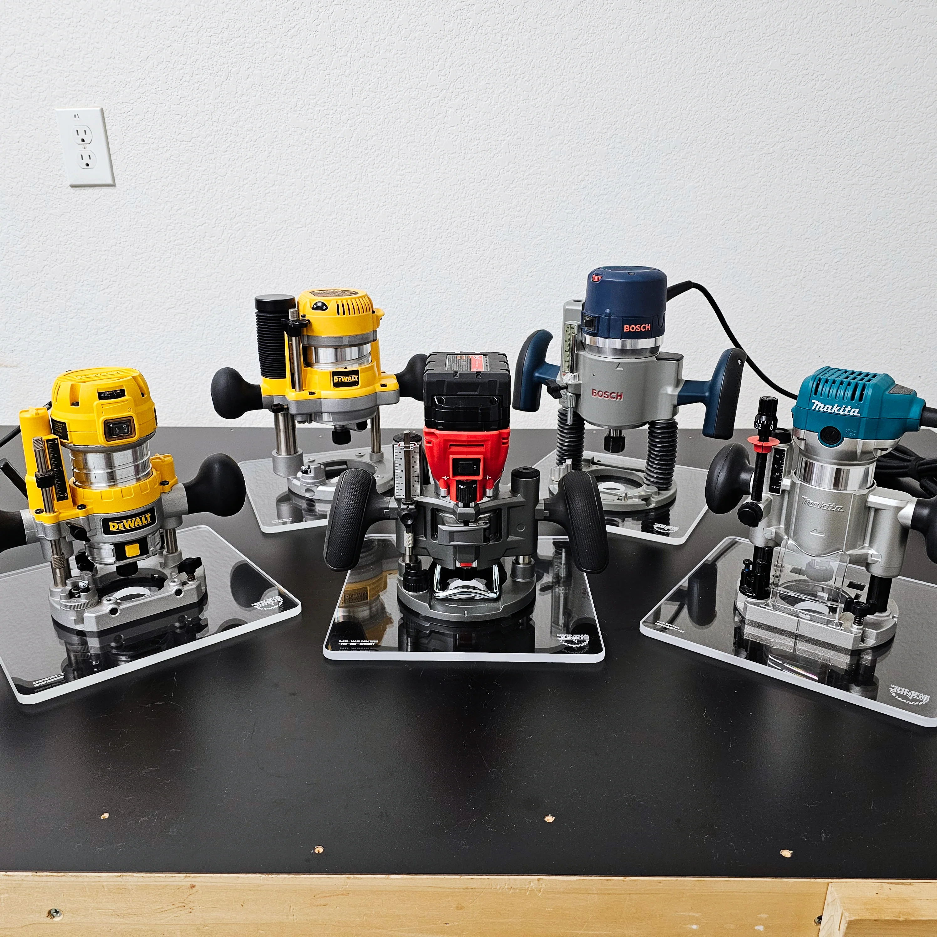 FullFit Pro™ 10in Base Plate - DeWalt DW618 Router Plunge Base (DW6182) - Image 6