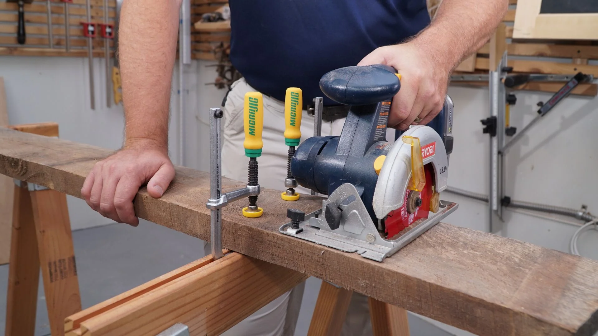 MicroJig MatchFit Dovetail Track Clamp (2-pack) - Image 5