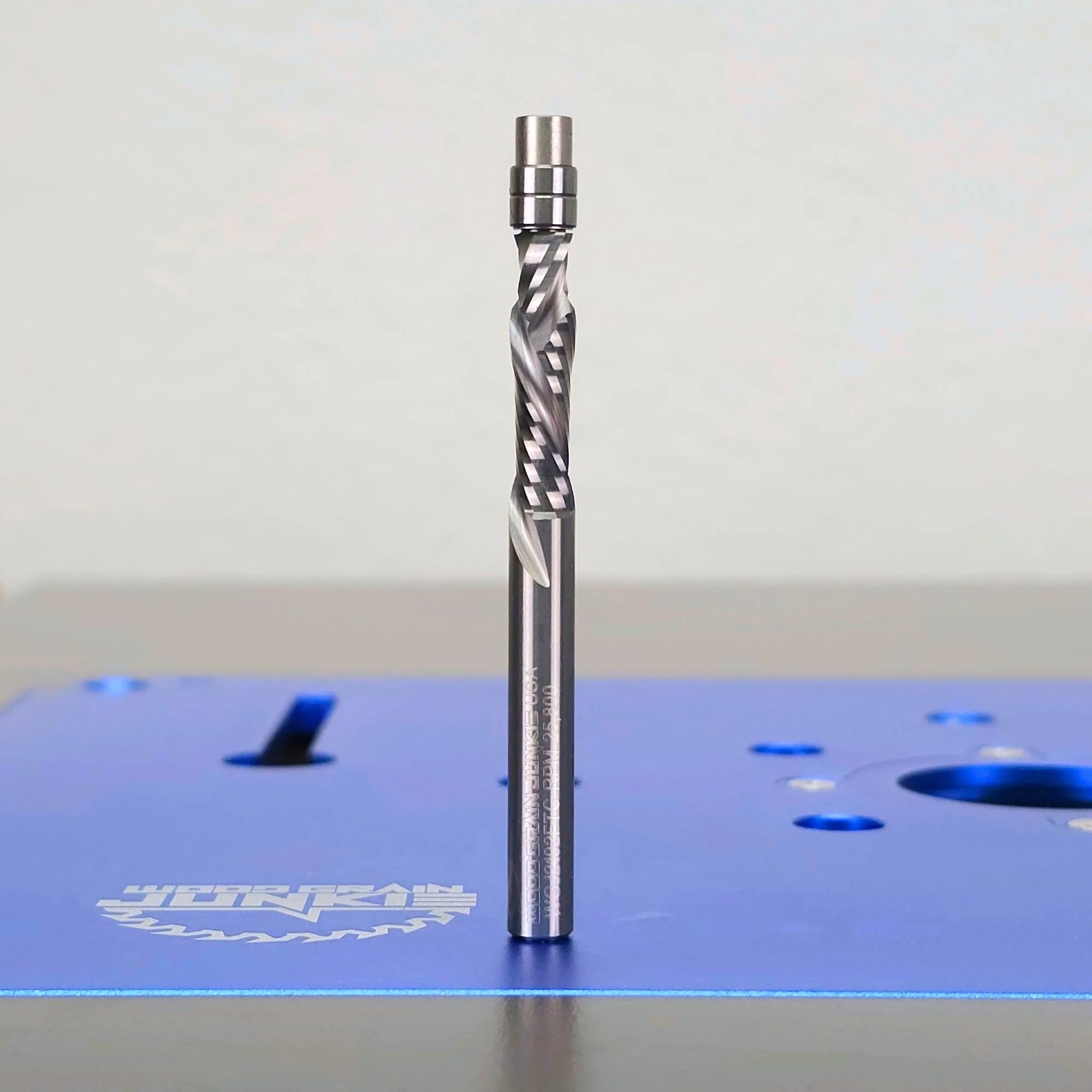 ShurCut Solid Carbide Spiral Compression Flush-Trim Bit – 1/4″ Shank, 1/4″ Dia, 1″ Cut Length - Image 4