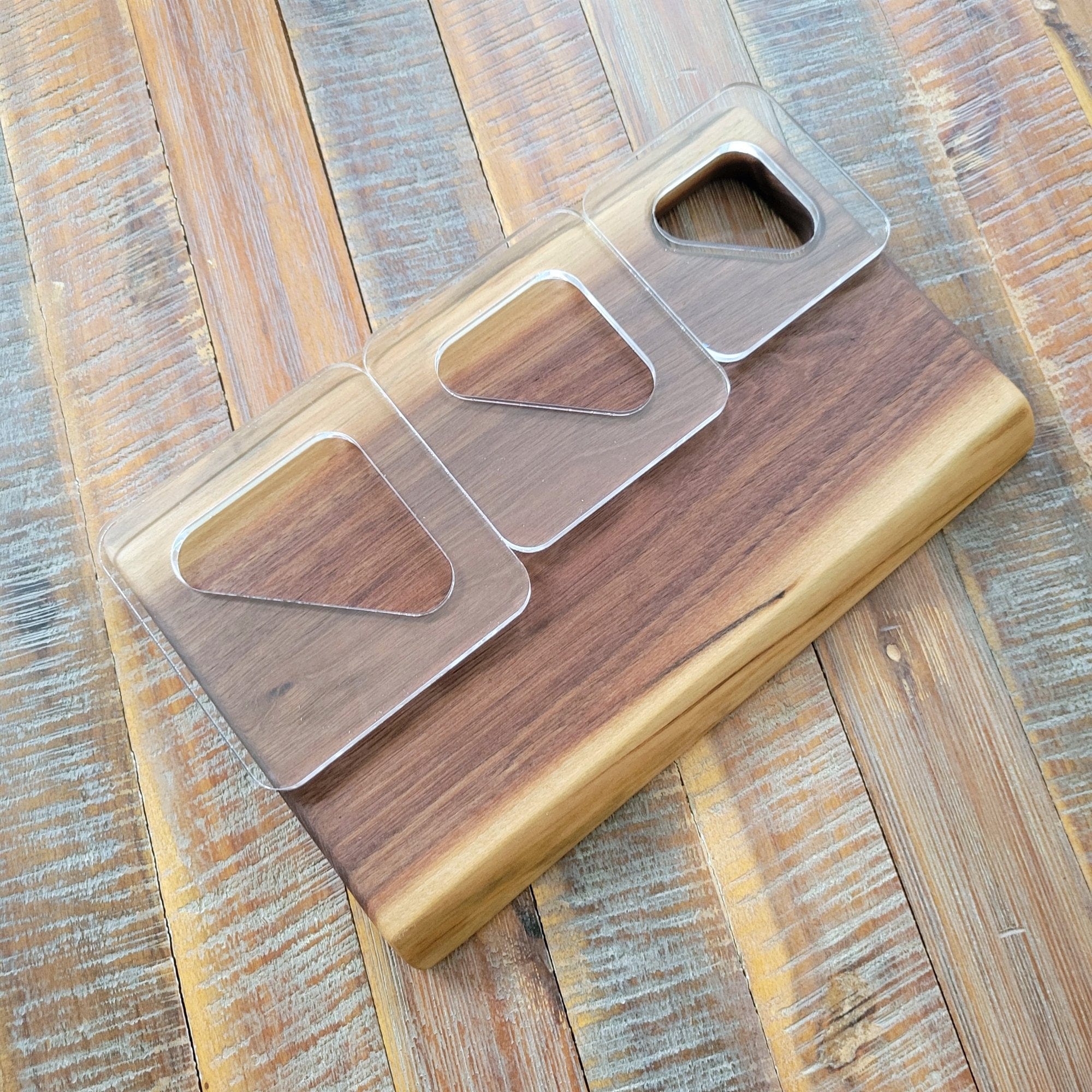 Triangle Cutting Board Corner Handle Acrylic Router Template - Image 5